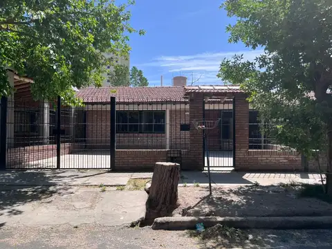 Oportunidad Única! Casa en Alquiler en Barrio Los Tilos, Las Heras, Mendoza