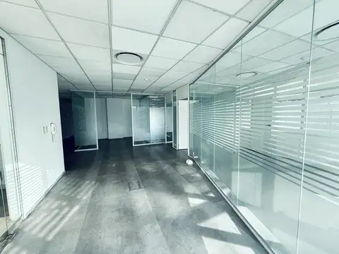 Oficina en Alquiler en Monserrat, USD 3.200