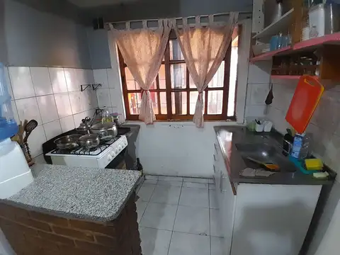 Galpon en Venta en Pompeya, USD 390.000