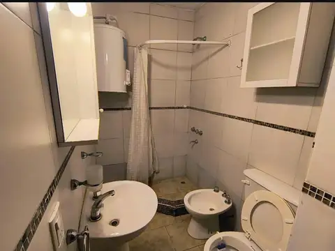 Departamento en Alquiler en San Antonio De Padua, $ 300.000