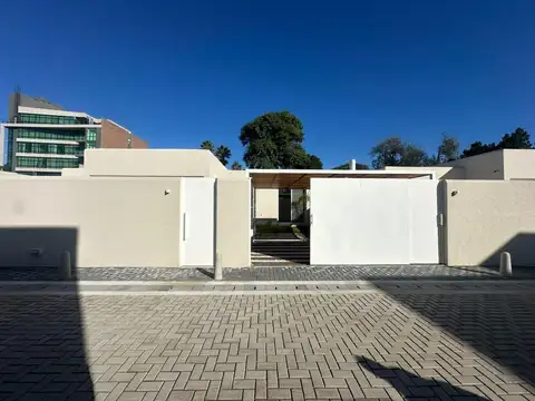 Av. Azcuenaga al 8600