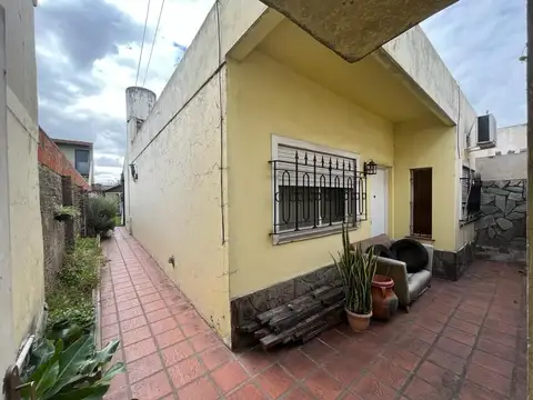 Viale 1156 , Piso PB