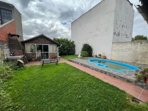 Depto Tipo Casa en Venta de 2 dormitorios