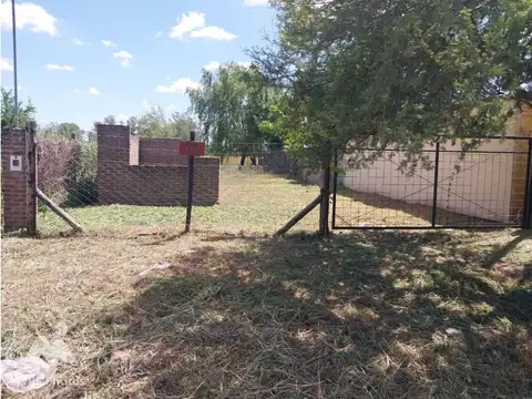 Terreno, TEMBE I PORA. Con mejoras y construcción