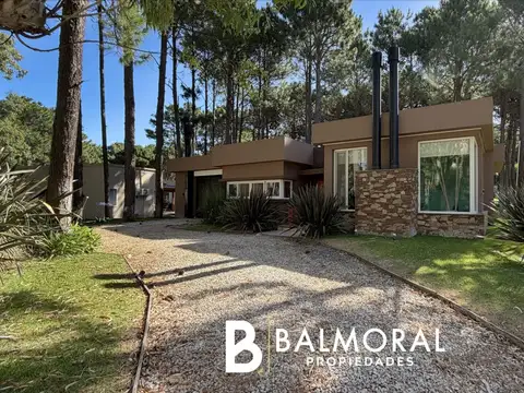 Casa de 4 dormitorios en Alquiler en Norte Tennis