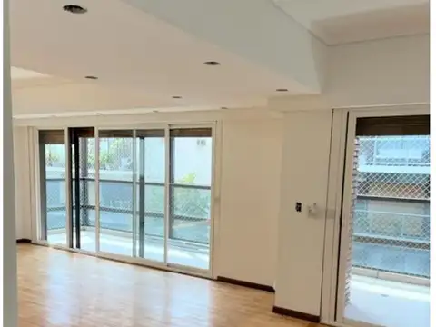 Departamento en Venta con 2 cocheras