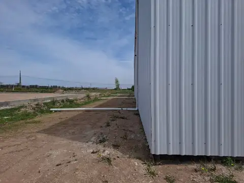 Galpon en Alquiler en Berazategui, USD 16.500