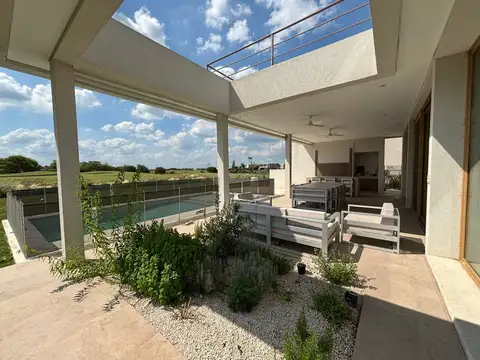 Casa en Alquiler 3 años