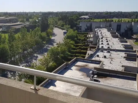 Excelente valor 2 amb. c/coch usd 105.000.-