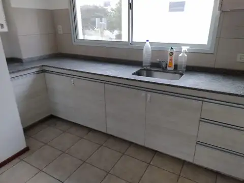 San Patricio 800, Piso PB