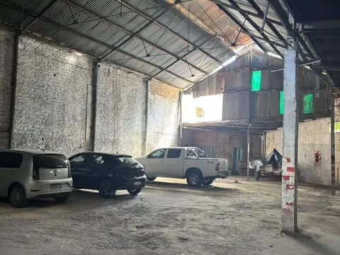 Galpon en Alquiler en Plaza 19 de noviembre, $ 1.900.000