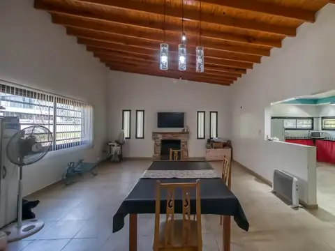Casa en Venta en Arana, USD 77.000