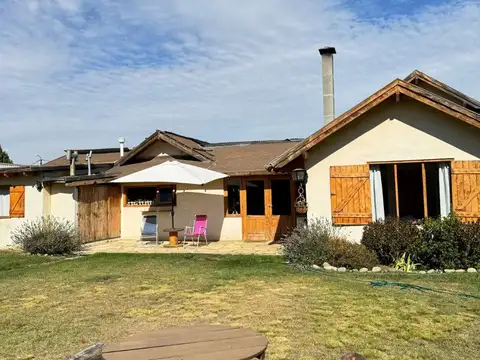 Casa en venta 1 planta Dina Huapi en lote 1000 mts