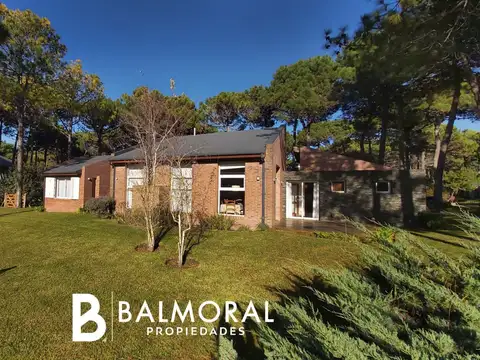 Casa en Alquiler - Zona Tennis Ranch / REF: 8815