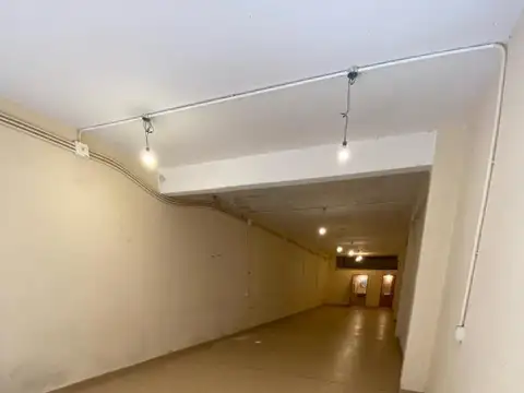 Local en Alquiler en Monserrat, $ 900.000