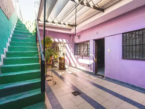 Casa 4 ambientes con 1 baño