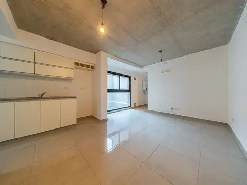 Leandro N. Alem 1400