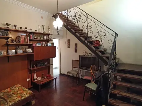 Depto Tipo Casa en Venta de 4 ambientes