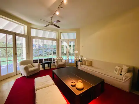 Casa en Venta de 5 dormitorios