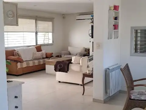 Casa en Alquiler en City Bell, USD 1.000