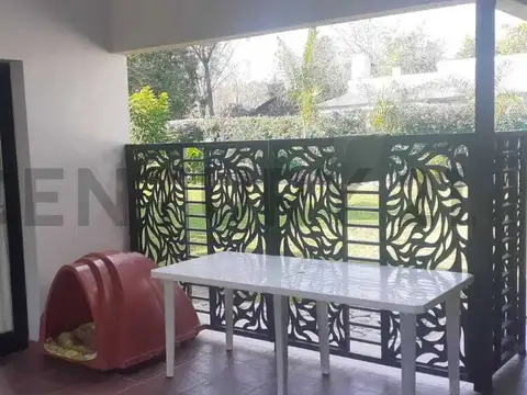 Casa en Venta en Villa Elisa, USD 179.000