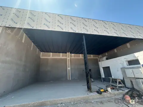 Local en Alquiler en Moreno, USD 920