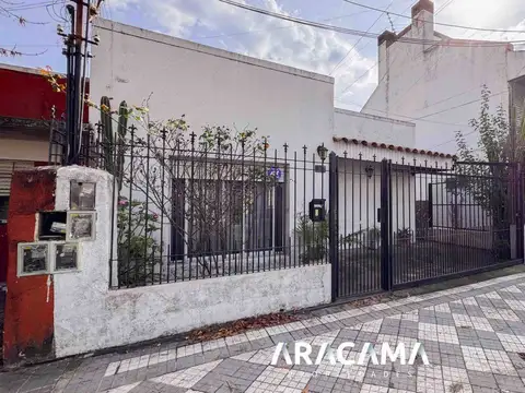 Venta de Casa 2 AMBIENTES Apta Credito Hipotecario en Monte Grande