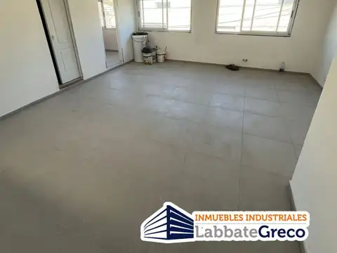 Galpon en Alquiler 30  mts Fondo