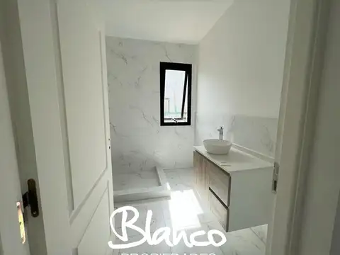 Casa  en Venta en San Sebastian, Escobar, G.B.A. Zona Norte