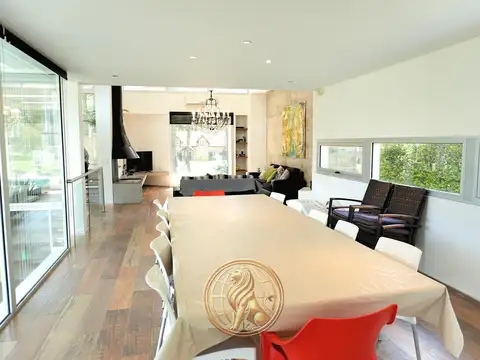 Casa en Venta al Oeste