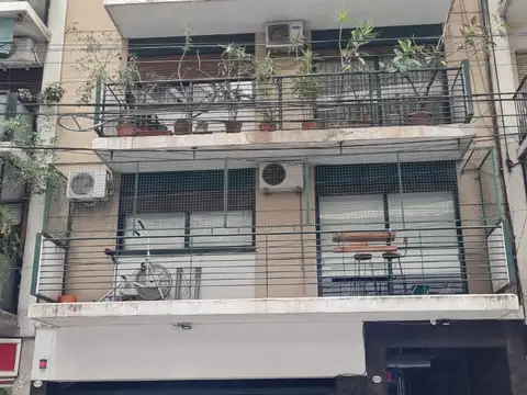 Dpto de 4 ambientes, 2 baños, lavadero, baño de servicio y espacio guarda coches