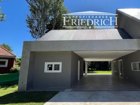 Casa 6 ambientes con 5 baños