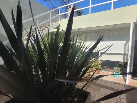 Casa en Venta en Quilmes, USD 399.000