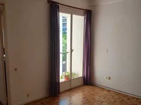 Departamento en Alquiler en Acassuso Vias  /  Santa Fe, $ 700.000