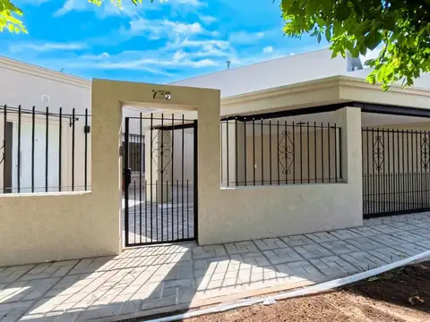 Casa en Venta en Lujan, USD 200.000