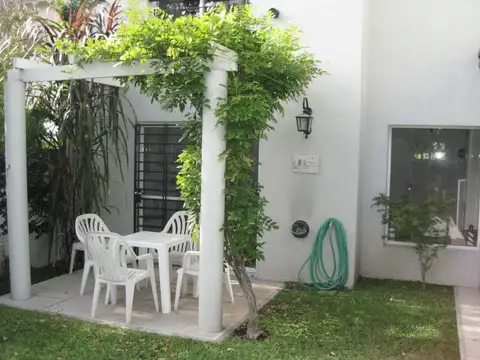 Casa en Alquiler al Sur