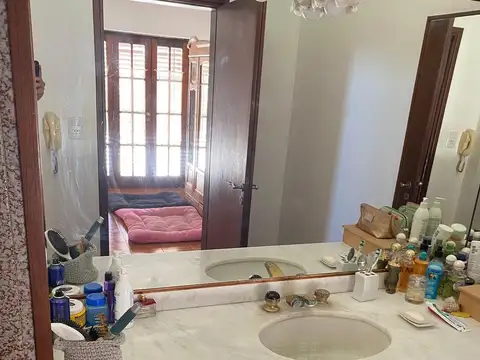 CASA EN VENTA EN PERGAMINO CON PILETA