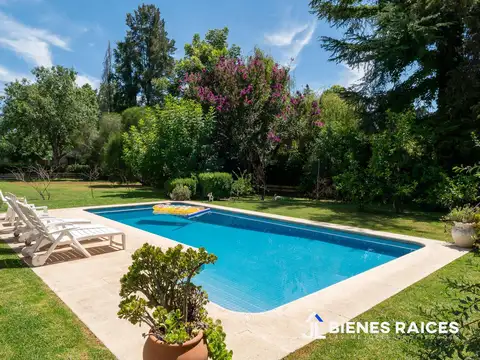 Casa a la venta en Los Cardales Country Club, Campana