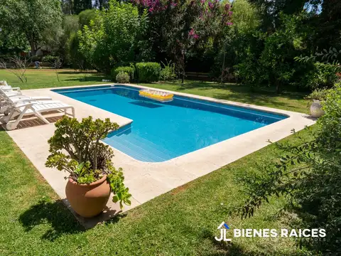 Casa a la venta en Los Cardales Country Club, Campana