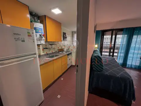 DEPARTAMENTO CON VISTA AL MAR EN VENTA - PINAMAR - 4TO D "PLAYAS I"