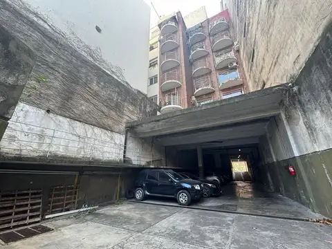 COCHERA DESCUBIERTA EN VENTA EN PALERMO – PLANTA BAJA