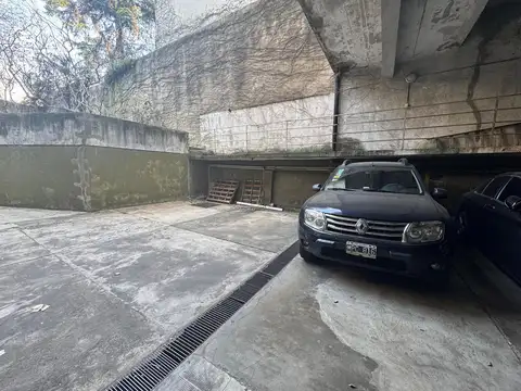 COCHERA DESCUBIERTA EN VENTA EN PALERMO – PLANTA BAJA