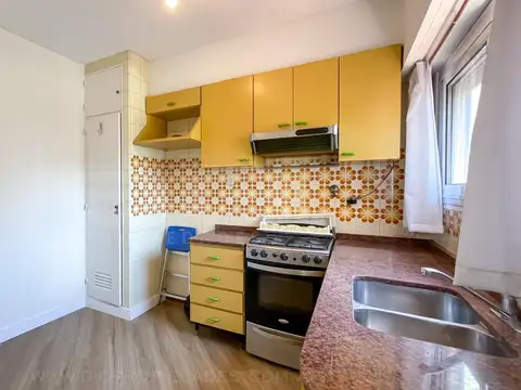 Depto Tipo Casa en Venta 40 años