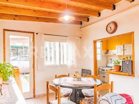 VENTA DUPLEX 2 DORMITORIOS + LOCAL