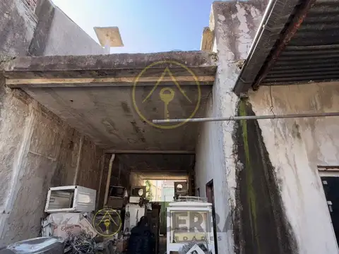 Galpon en Venta 10  mts Frente