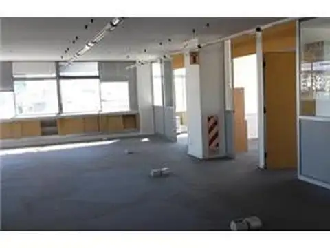 Oficina en Alquiler en Retiro, $ 4.000.000