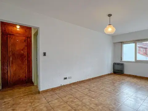 Departamento 3 ambientes con 1 baño