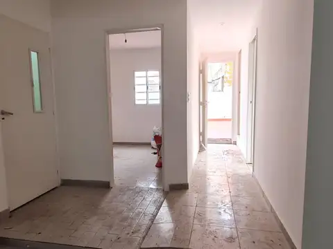 Depto Tipo Casa en Venta en Ciudadela, USD 50.000