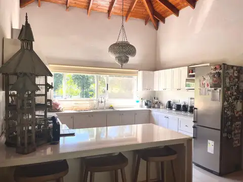 Casa en Venta en Coronel Brandsen, USD 350.000