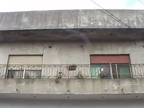 Jose P Albarracin 3700, Piso 1